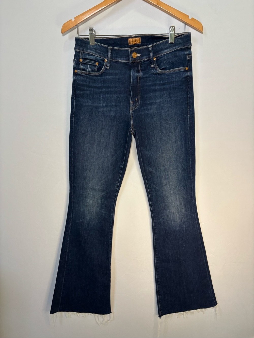 MOTHER The Weekender Fray Jeans Teaming Up High Rise Crop Flare Size 29 - Picture 4 of 15